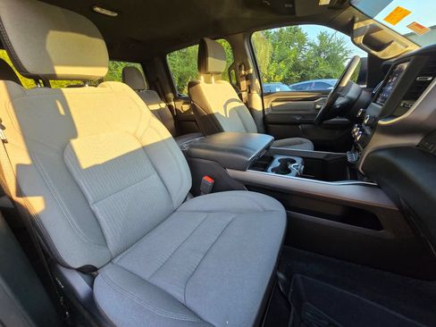 Used 2021 RAM 1500 Big Horn AWD/4WD image 25