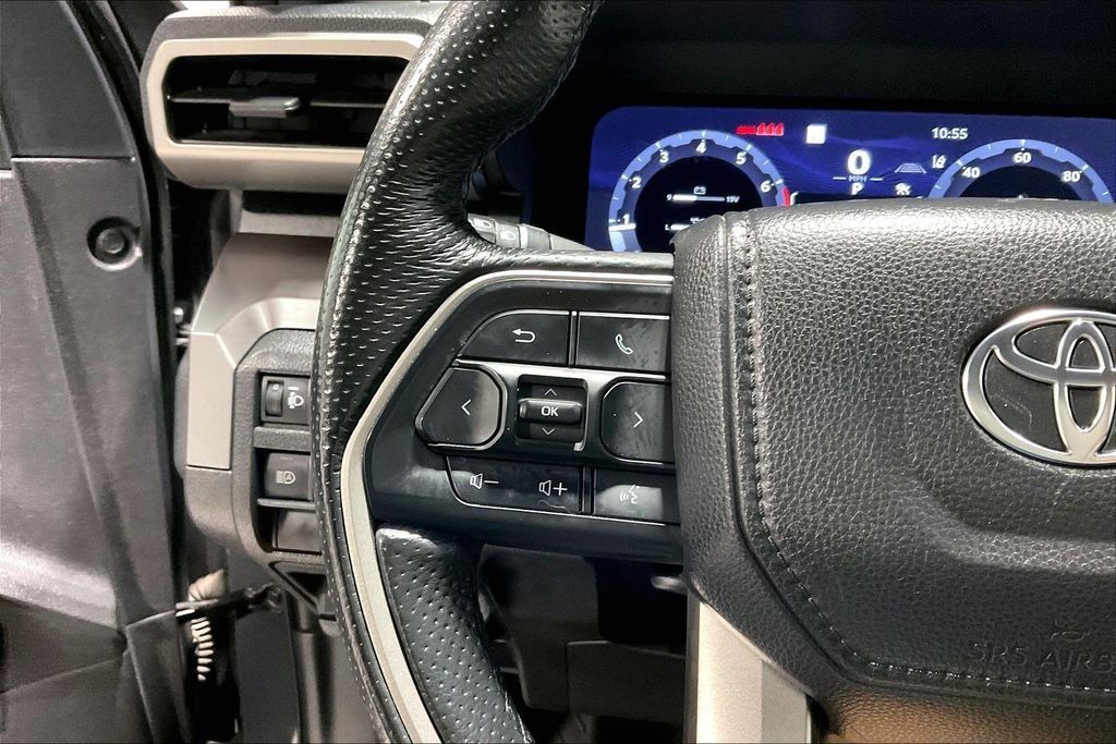Used 2025 Toyota Tacoma TRD Sport RWD image 23
