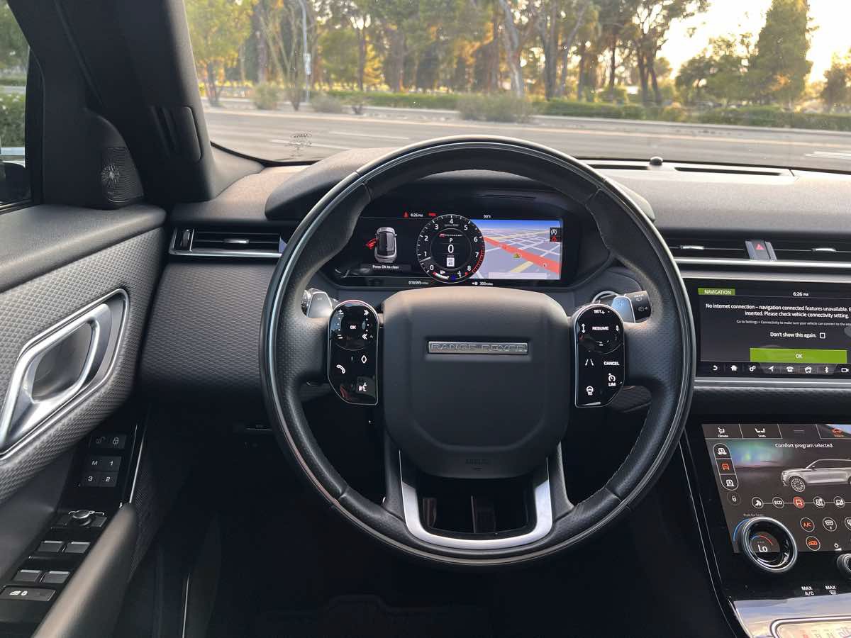 Used 2019 Land Rover Range Rover Velar R-Dynamic SE AWD/4WD image 11