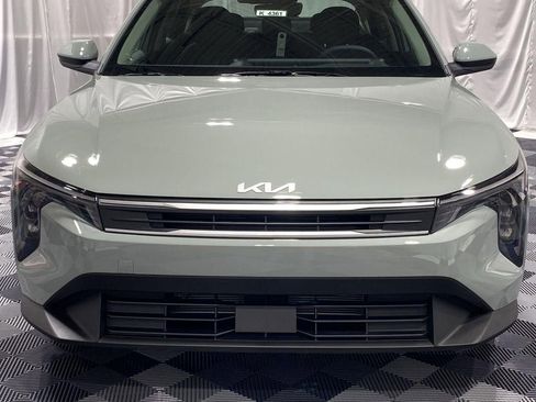 New 2026 Kia K4 LXS image 28