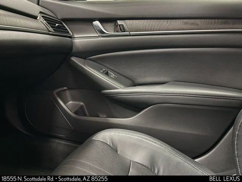 Used 2018 Honda Accord EX-L image 19