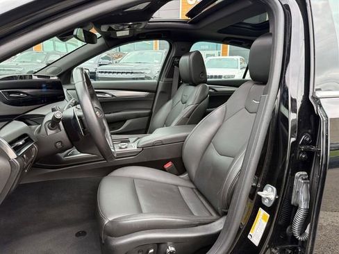 Used 2025 Cadillac CT5 Premium Luxury RWD image 23