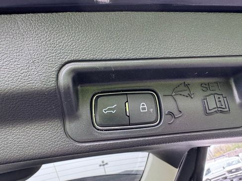 Certified 2025 Ford Explorer Active w/ Active Comfort Package AWD/4WD image 44