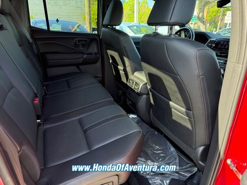 Certified 2025 Honda Ridgeline TrailSport image 12
