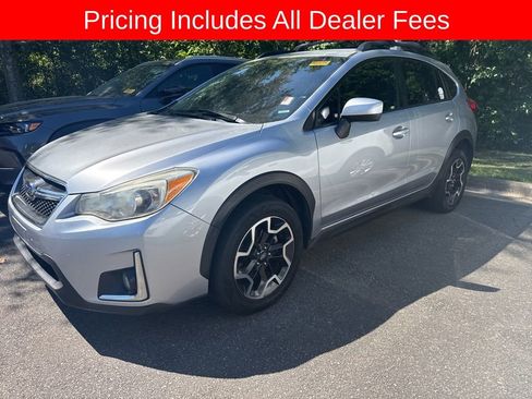 Used 2017 Subaru Crosstrek 2.0i Premium AWD/4WD image 3