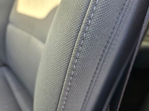 Used 2018 Chevrolet Silverado 1500 Custom w/ Custom Value Package image 16