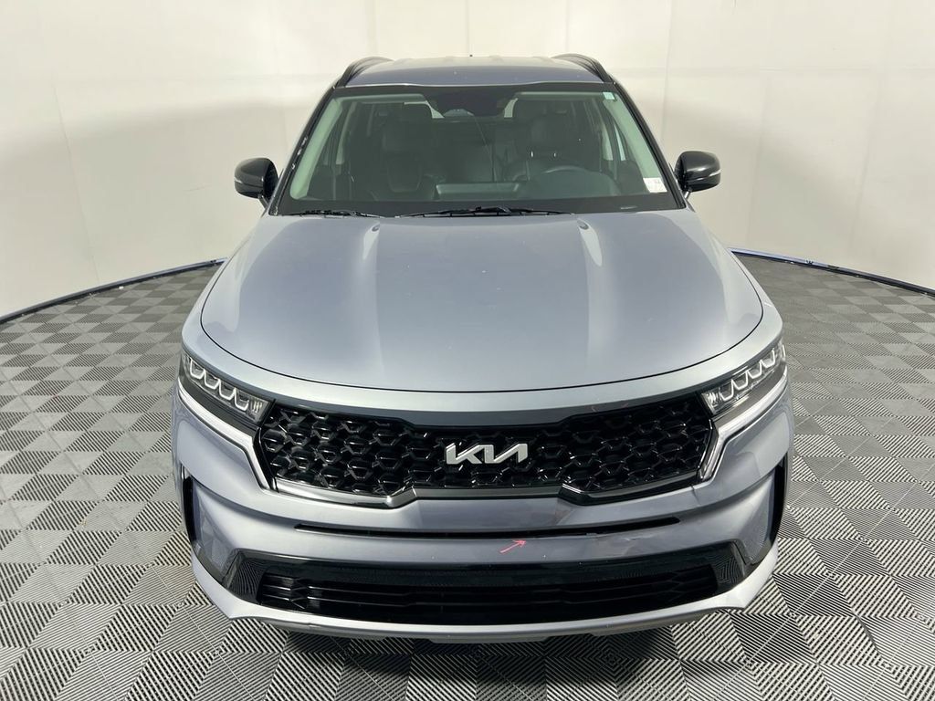Used 2023 Kia Sorento S FWD image 8