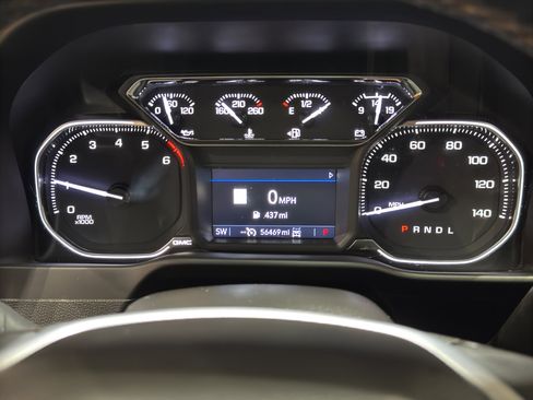 Used 2023 GMC Sierra 2500 SLT w/ SLT Premium Package image 32