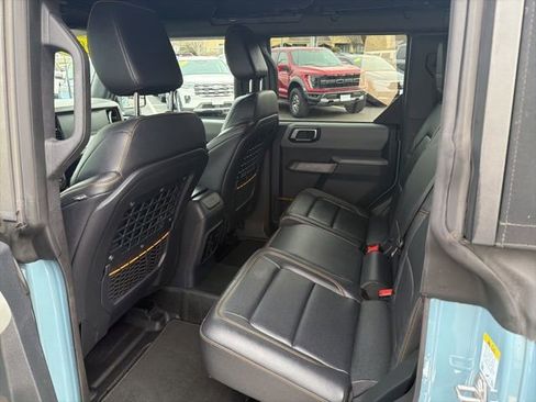 Used 2023 Ford Bronco Badlands image 23
