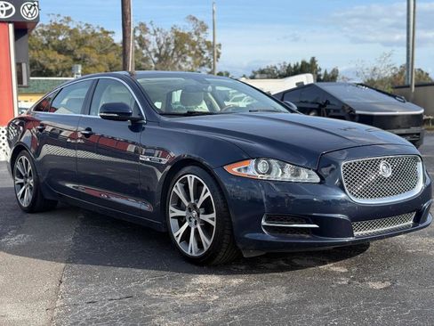 Used 2011 Jaguar XJ L Supercharged image 3