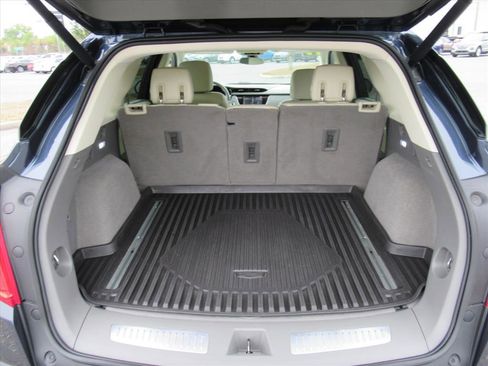 Used 2019 Cadillac XT5 Premium Luxury image 32