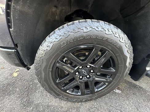 Certified 2022 Chevrolet Silverado 1500 LT Trail Boss image 19