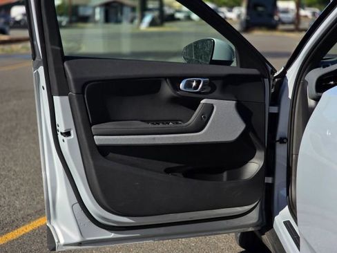 Used 2022 Polestar Polestar 2 Long Range Dual Motor w/ Pilot Package image 16