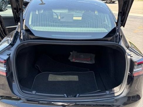 Used 2018 Tesla Model 3 Mid Range RWD image 26