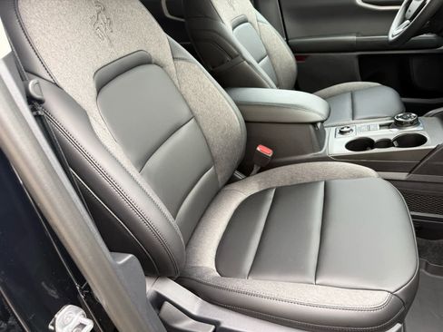 New 2025 Ford Bronco Sport Big Bend w/ Black Appearance Package image 9