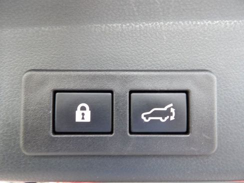 Used 2021 Subaru Ascent Limited w/ Technology Package AWD/4WD image 29