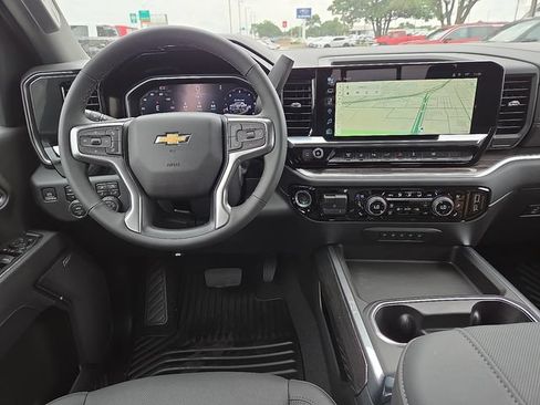 New 2026 Chevrolet Silverado 2500 LTZ w/ LTZ Texas Edition AWD/4WD image 7