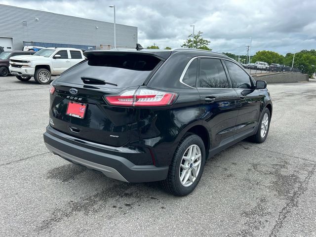 Used 2022 Ford Edge SEL w/ Convenience Package AWD/4WD image 3