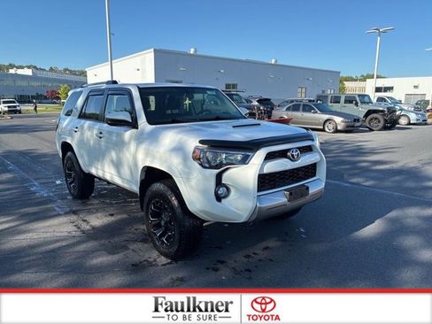 Certified 2017 Toyota 4Runner TRD Off-Road AWD/4WD image 1