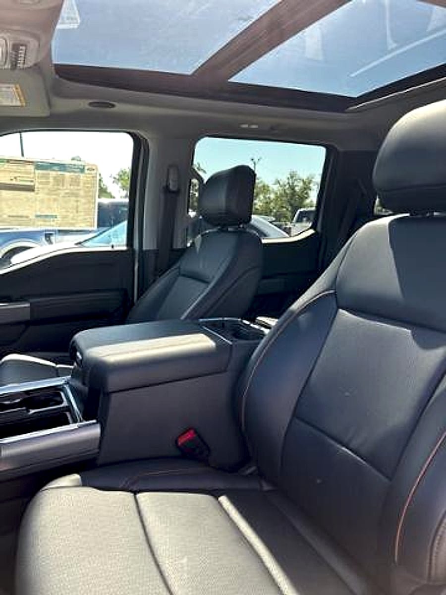 New 2025 Ford F350 Lariat w/ Lariat Ultimate Package AWD/4WD image 14