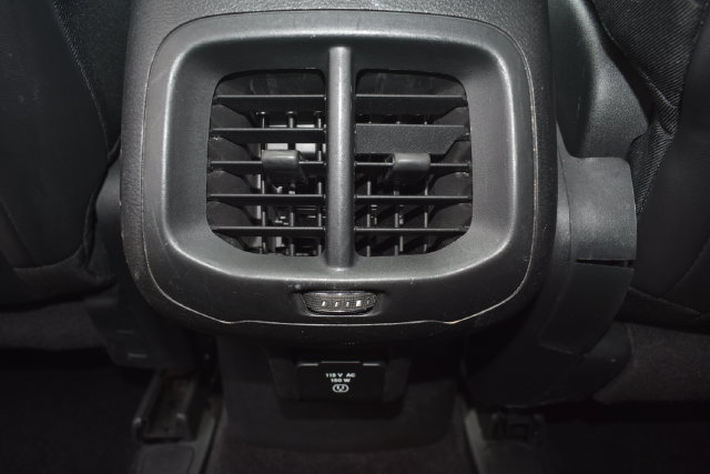 Used 2017 Jeep Cherokee Trailhawk w/ Comfort & Convenience Group AWD/4WD image 39