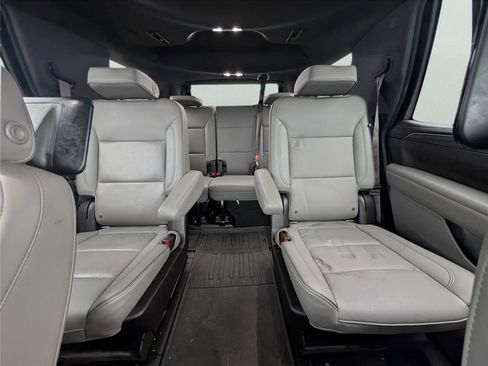 Used 2021 GMC Yukon SLT w/ SLT Luxury Plus Package image 15
