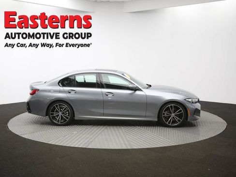 Used 2023 BMW 330i Sedan w/ M Sport Package image 45