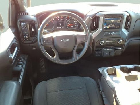 Used 2020 Chevrolet Silverado 1500 Custom Trail Boss w/ Custom Convenience Package image 14