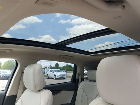 Certified 2020 Lincoln Nautilus Reserve AWD/4WD image 11