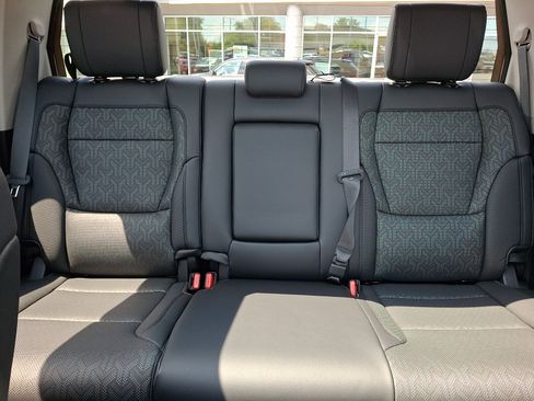 Used 2023 Toyota Tundra Limited AWD/4WD image 18
