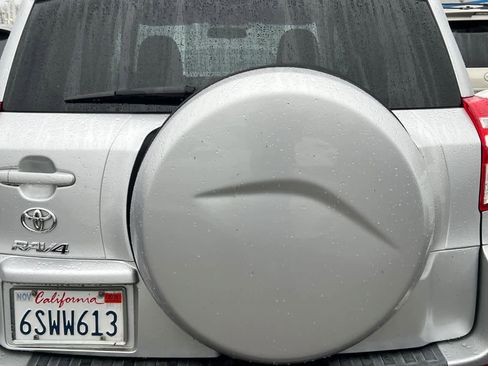 Used 2011 Toyota RAV4 2WD w/ Base L4 Extra Value Pkg image 15