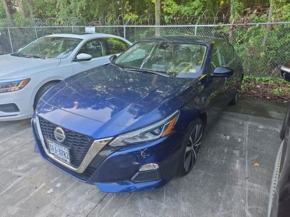 Used 2022 Nissan Altima 2.5 SR