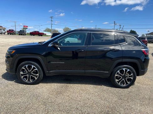 Used 2022 Jeep Compass Limited image 2