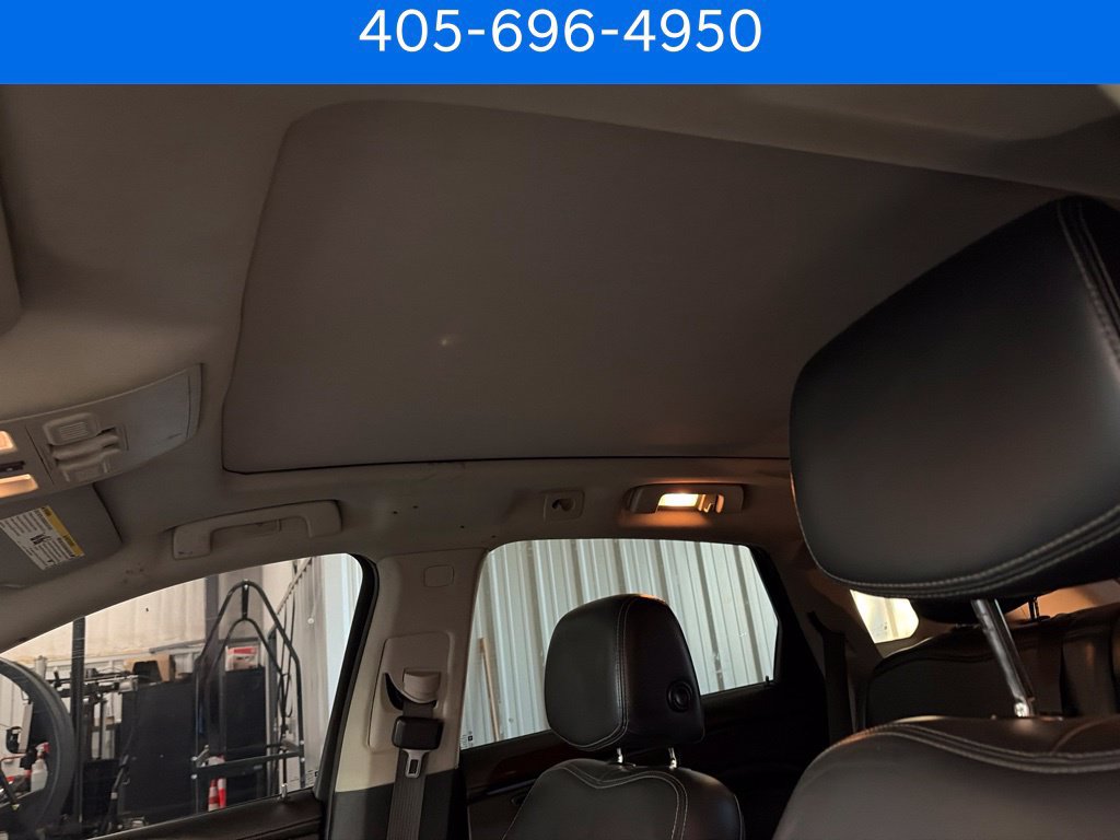 Used 2016 Cadillac SRX Luxury AWD/4WD image 5