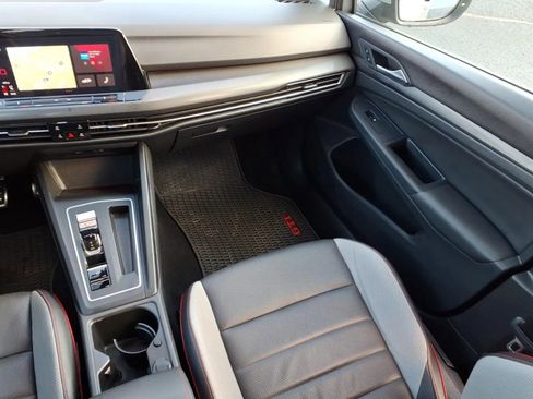 Used 2022 Volkswagen GTI Autobahn image 19