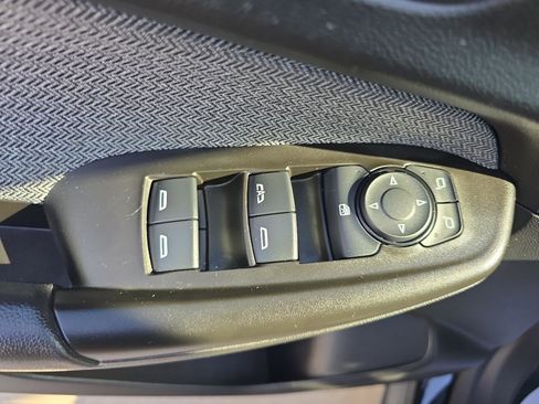 Used 2023 Chevrolet TrailBlazer LT w/ Convenience Package AWD/4WD image 18