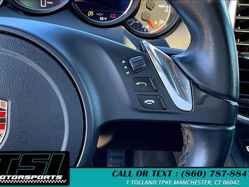 Used 2014 Porsche Cayenne Platinum Edition image 19