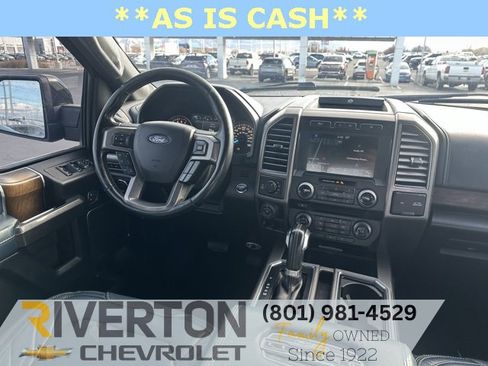 Used 2018 Ford F150 Limited w/ Trailer Tow Package image 21