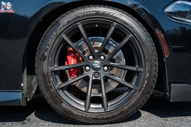 Used 2016 Dodge Charger R/T Scat Pack w/ Technology Group RWD image 26