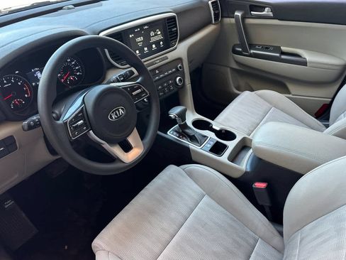 Used 2022 Kia Sportage LX FWD image 12