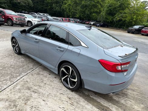 Used 2022 Honda Accord Sport image 9