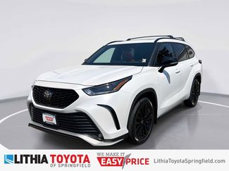 Used 2023 Toyota Highlander XSE AWD/4WD video 1