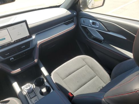New 2026 Ford Explorer ST AWD/4WD image 31