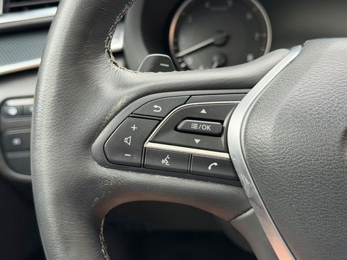 Used 2023 INFINITI QX50 Sport AWD/4WD image 18