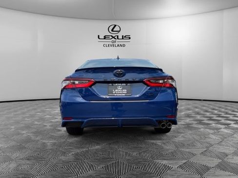 Used 2024 Toyota Camry SE w/ Cold Weather Package FWD image 6