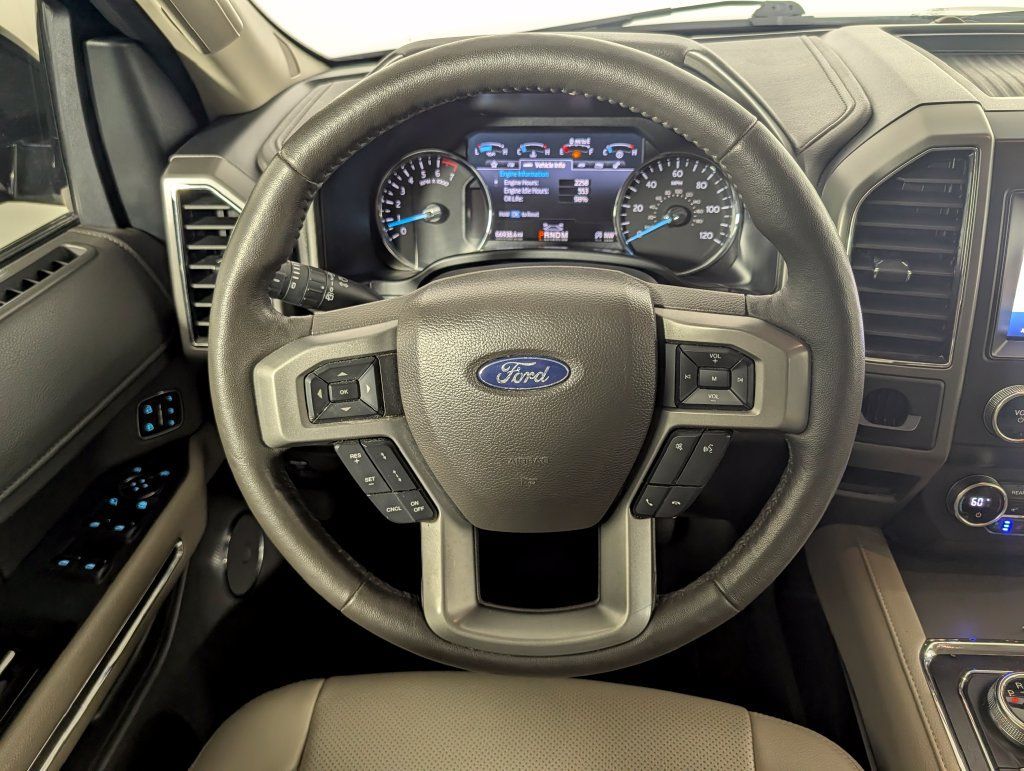 Used 2021 Ford Expedition XLT RWD image 19