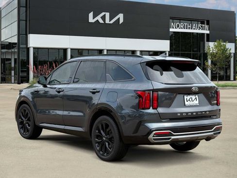 Certified 2021 Kia Sorento SX FWD image 6