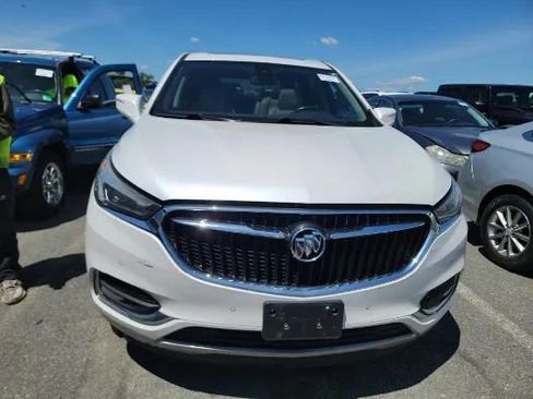 Used 2018 Buick Enclave Premium w/ Experience Buick Package AWD/4WD image 2
