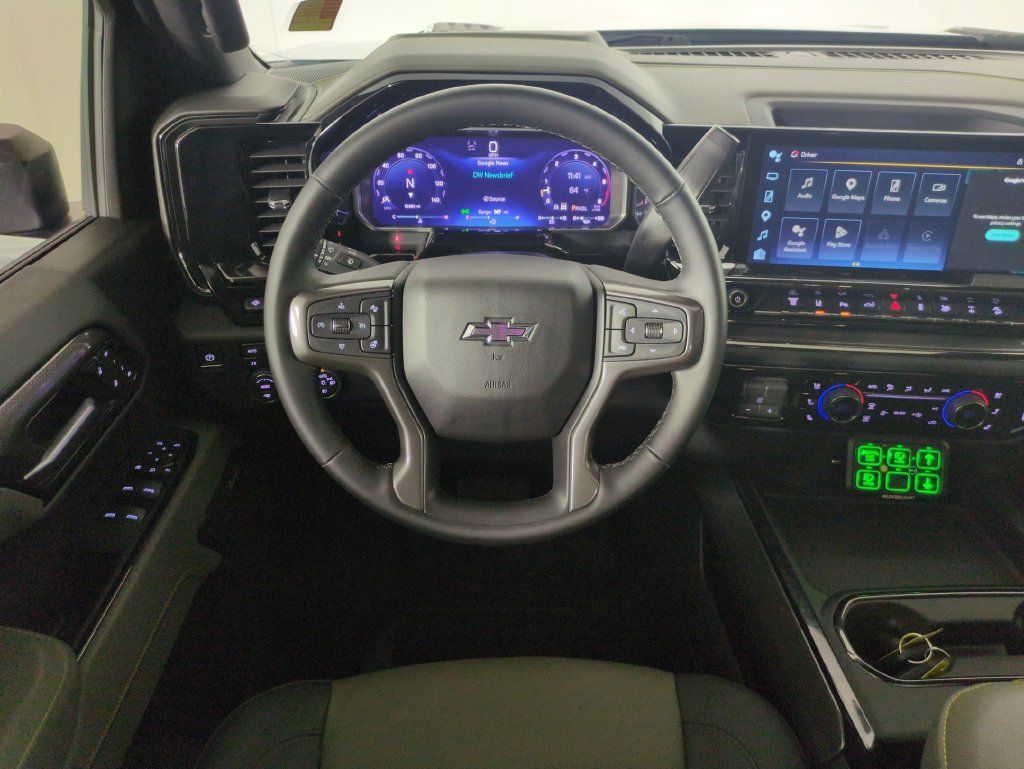 Used 2026 Chevrolet Silverado 2500 ZR2 AWD/4WD image 18