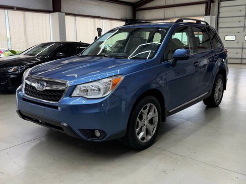 Used 2015 Subaru Forester 2.5i Touring AWD/4WD image 5